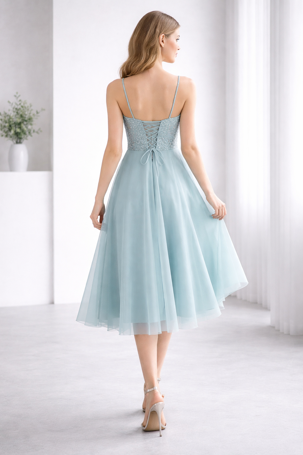 Sequin and Mesh Spliced Cami Dress with Sweetheart Neckline